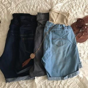 Maternity shorts bundle!